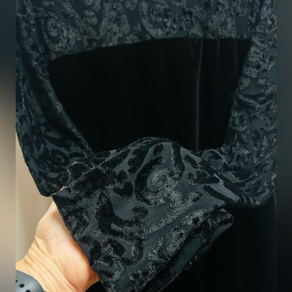 Diane Von Furstenberg The Color Authority Black Velvet Burnout Maxi Dress Size L - Picture 5 of 8